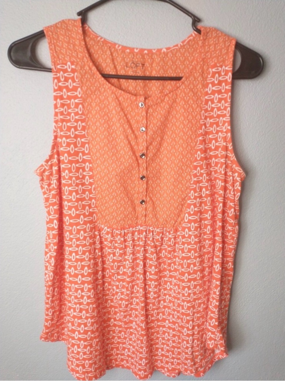 LOFT Coral Patterned Sleeveless Button-Front Tank